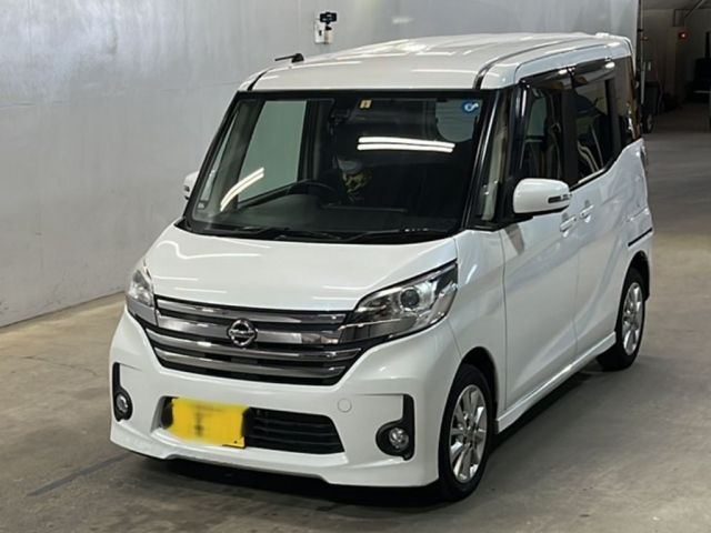 665 Nissan Dayz roox B21A 2015 г. (KCAA Fukuoka)